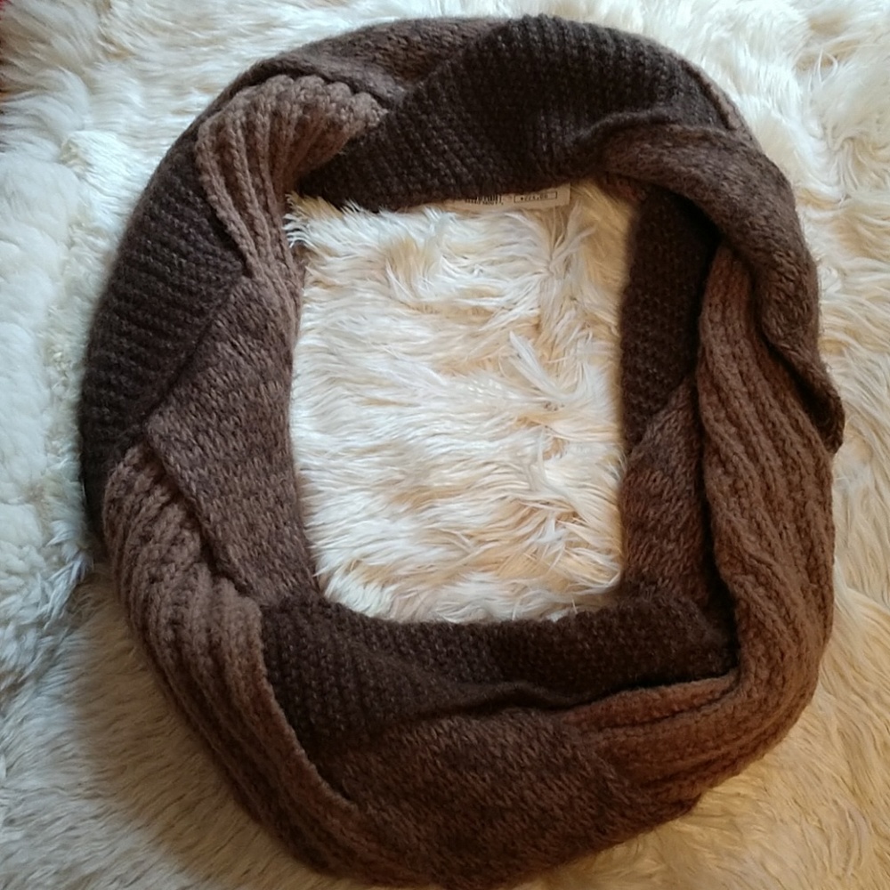 🌟100% Baby Alpaca Infinity Scarf🌟NWTs